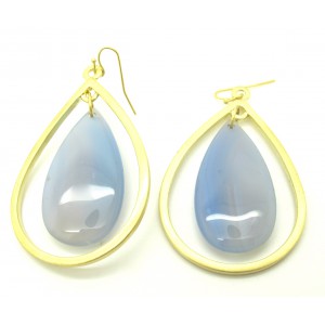 Oval earring with stone